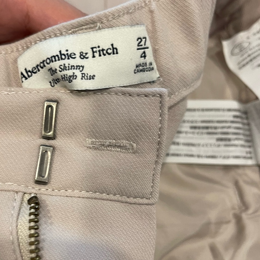 Abercrombie the skinny ultra high rise pants - Picture 3 of 4
